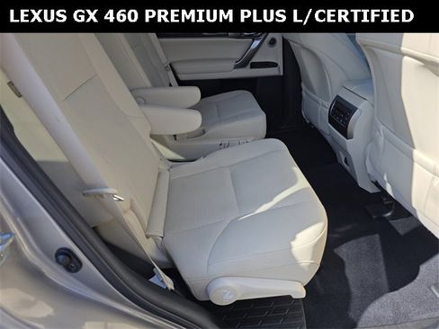 Used 2023 Lexus GX 460 Premium image 13