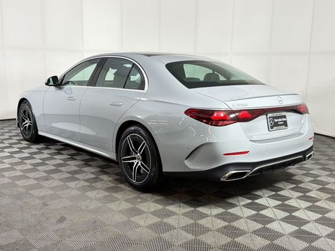 New 2026 Mercedes-Benz E 450 4MATIC Sedan image 3