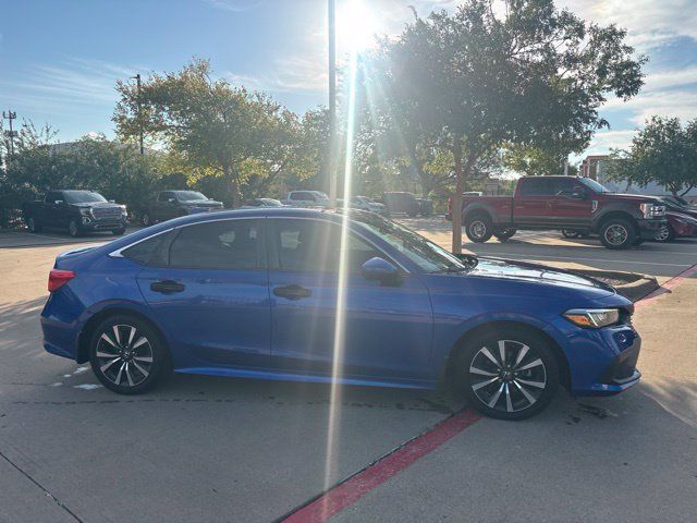 Used 2022 Honda Civic EX image 4