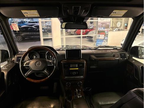 Used 2014 Mercedes-Benz G 63 AMG G 63 AMG 4MATIC Sport Utility image 24
