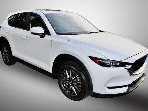 Used 2018 MAZDA CX-5 Touring w/ Preferred Equipment Package image 9
