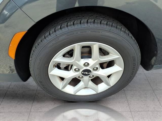 Used 2024 Kia Soul LX w/ Option Group 015 FWD image 26