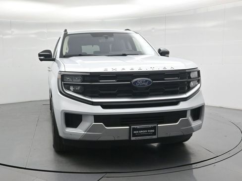 Certified 2025 Ford Expedition Platinum AWD/4WD image 45