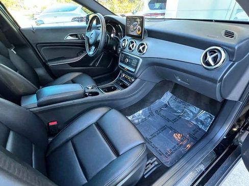 Used 2018 Mercedes-Benz GLA 250 4MATIC image 21