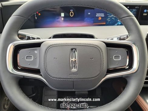 New 2026 Lincoln Nautilus Reserve image 20