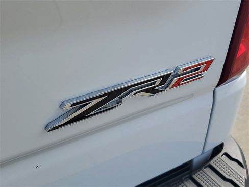 Used 2025 Chevrolet Silverado 1500 ZR2 image 7