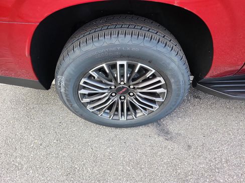 New 2026 GMC Yukon XL Elevation image 5