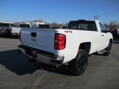 Used 2017 Chevrolet Silverado 2500 W/T image 3