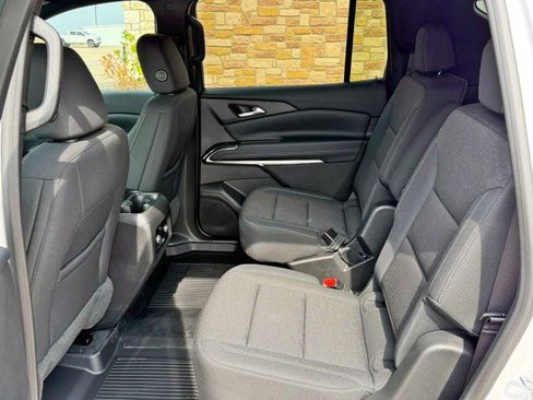 New 2026 Chevrolet Traverse LT w/ Driver Confidence Package image 18