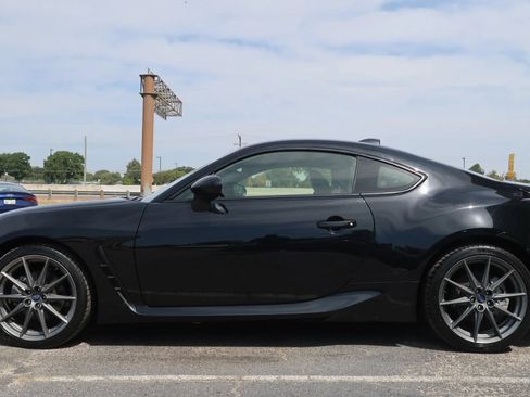 Used 2023 Subaru BRZ Limited RWD image 7