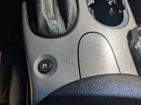 Used 2007 Chevrolet Corvette Convertible w/ Preferred Equipment Group image 20