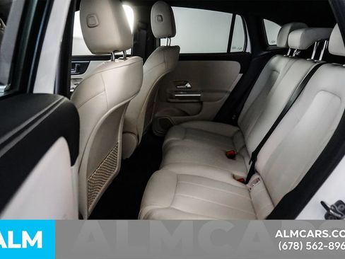 Used 2024 Mercedes-Benz GLA 250 image 17