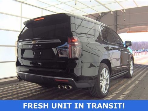 Used 2023 Chevrolet Tahoe High Country image 2