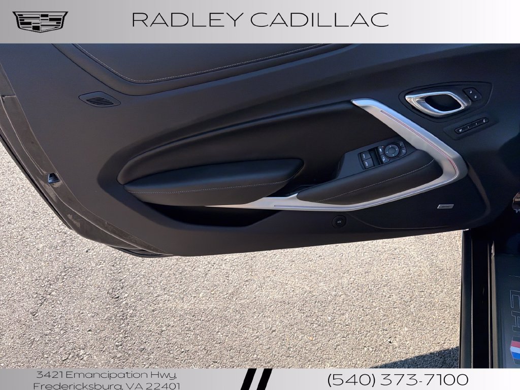 Used 2023 Chevrolet Camaro SS RWD image 4