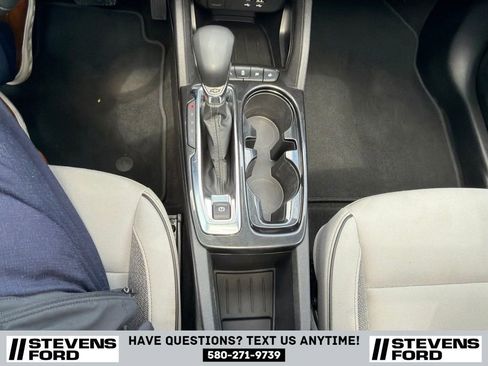 Used 2024 Chevrolet TrailBlazer LT w/ LT Cold Weather Package FWD image 23