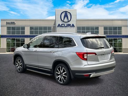 Used 2022 Honda Pilot Touring image 3