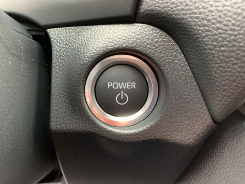 New 2025 Toyota RAV4 SE image 24