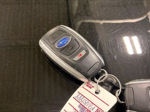 Used 2023 Subaru Ascent Limited AWD/4WD image 11