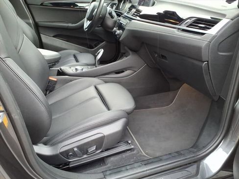 Used 2022 BMW X2 xDrive28i w/ Convenience Package image 9