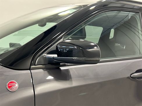 Used 2024 Jeep Compass Trailhawk w/ Trailhawk Elite Group image 12