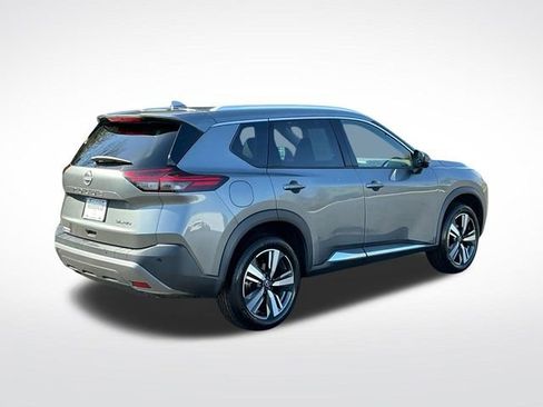 Used 2023 Nissan Rogue SL image 6