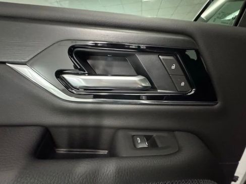 New 2026 GMC Yukon Denali image 11