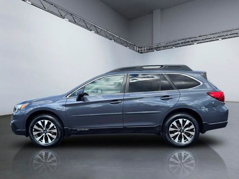 Used 2016 Subaru Outback 2.5i Limited AWD/4WD image 2