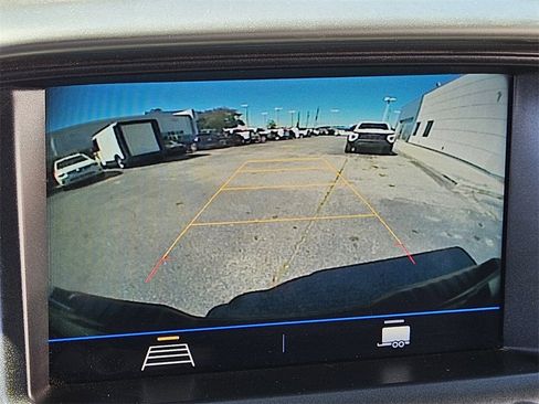 Certified 2022 Chevrolet Colorado LT w/ LT Convenience Package image 23