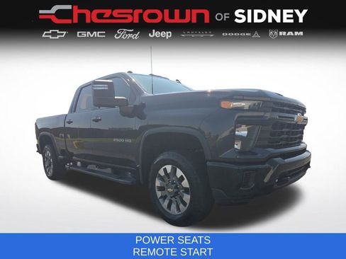 Used 2024 Chevrolet Silverado 2500 Custom w/ Custom Value Package AWD/4WD image 11