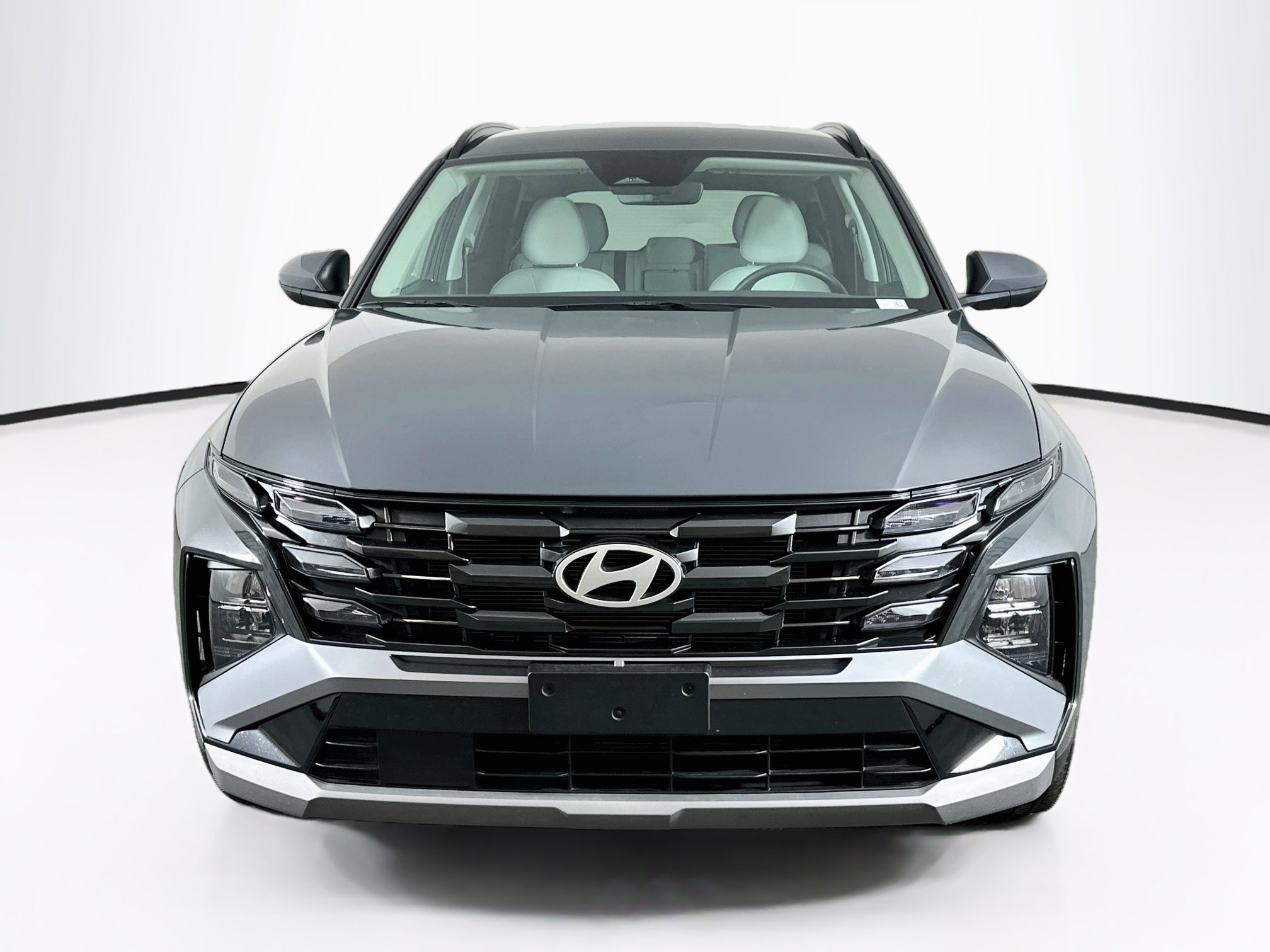 Used 2026 Hyundai Tucson SEL Plus FWD image 2