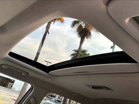 Certified 2025 Kia Soul EX image 12