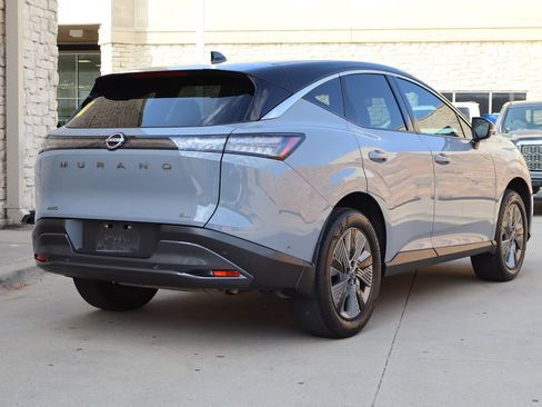 Used 2025 Nissan Murano SL AWD/4WD image 3