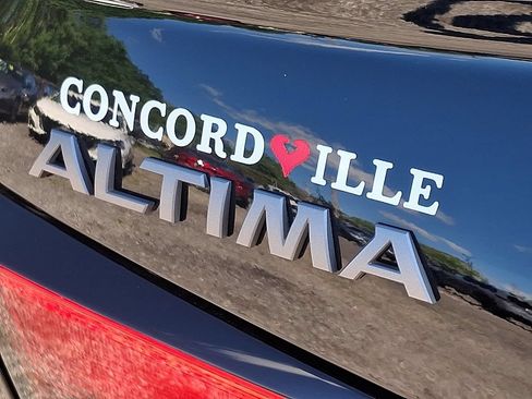 Certified 2024 Nissan Altima 2.5 SV FWD image 31