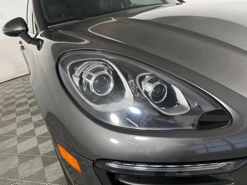 Used 2017 Porsche Macan S AWD/4WD image 9