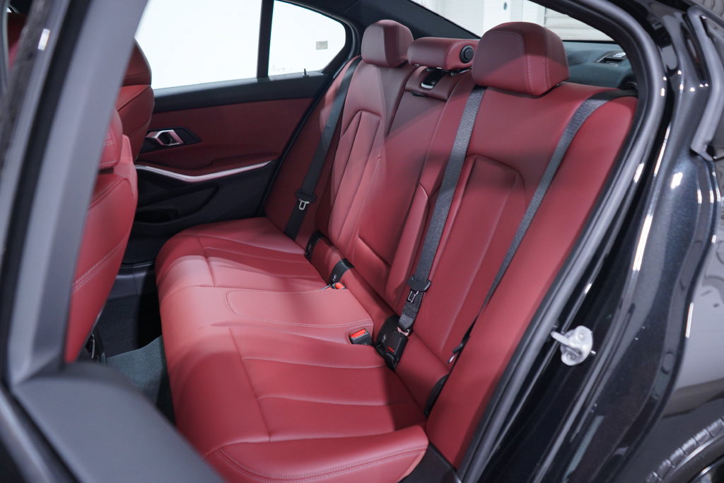 New 2026 BMW M340i w/ Shadowloine Package RWD image 10
