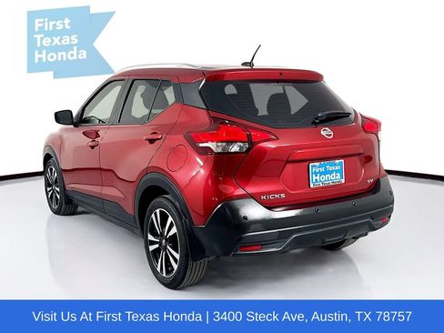 Used 2020 Nissan Kicks SV image 6