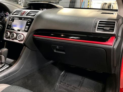 Used 2016 Subaru Crosstrek 2.0i Premium w/ Special Edition image 17