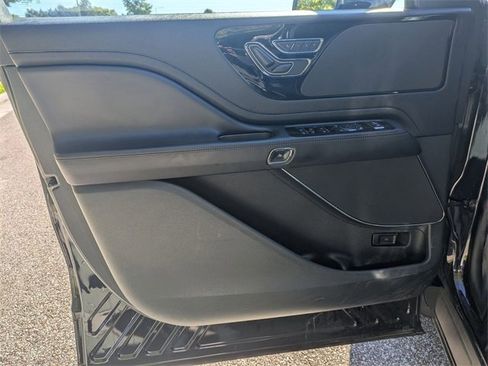Certified 2023 Lincoln Aviator 2WD image 20
