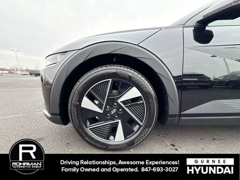 New 2026 Hyundai Ioniq 5 SEL image 11