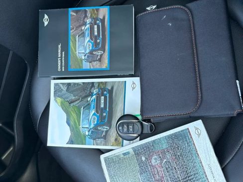 Used 2018 MINI Cooper Countryman FWD image 15