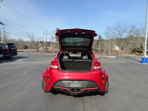 Used 2016 Hyundai Veloster Turbo FWD image 11