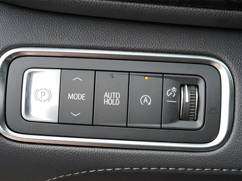 New 2026 Buick Enclave Preferred w/ Power Package image 19