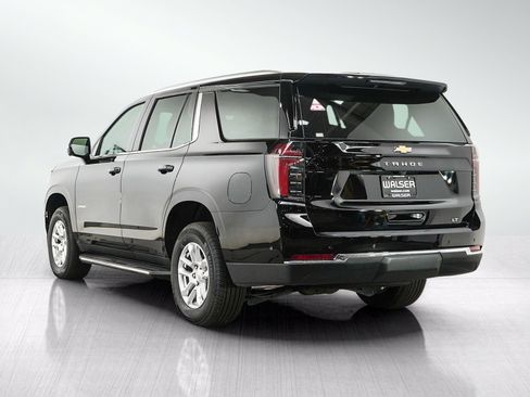 Used 2025 Chevrolet Tahoe LT AWD/4WD image 3