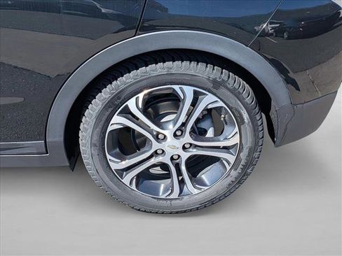 Used 2019 Chevrolet Bolt Premier w/ Infotainment Package image 14