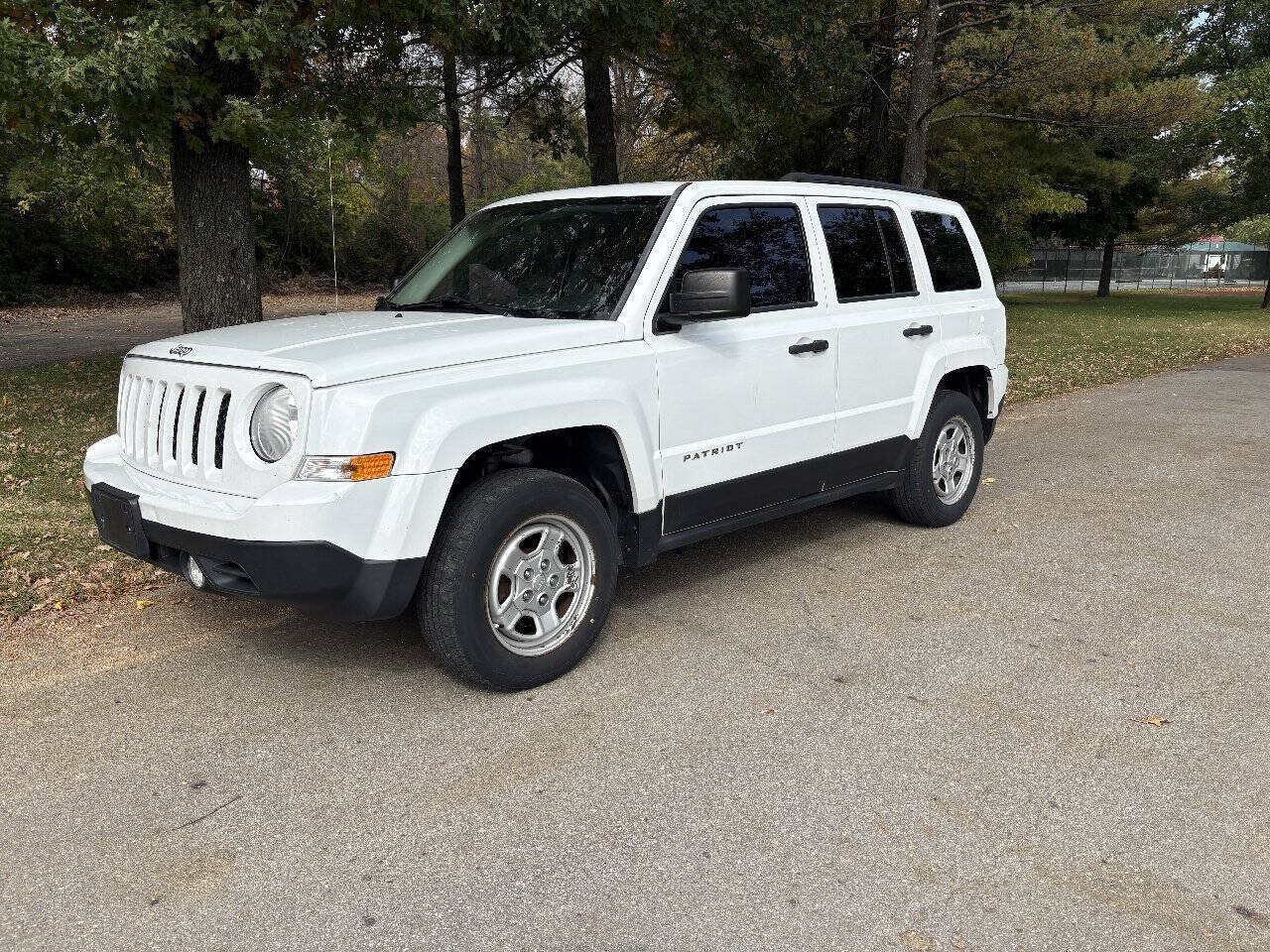 Used 2014 Jeep Patriot Sport FWD image 18