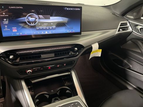 Used 2026 BMW 430i Coupe w/ M Sport Package image 25