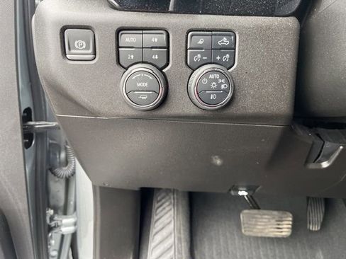 Used 2024 Chevrolet Silverado 2500 LTZ w/ LTZ Plus Package AWD/4WD image 30