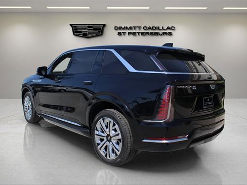 New 2025 Cadillac Escalade IQ Luxury 2 w/ LPO, Radiant Package image 3