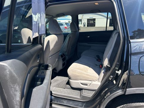 Used 2016 Honda Pilot EX image 32