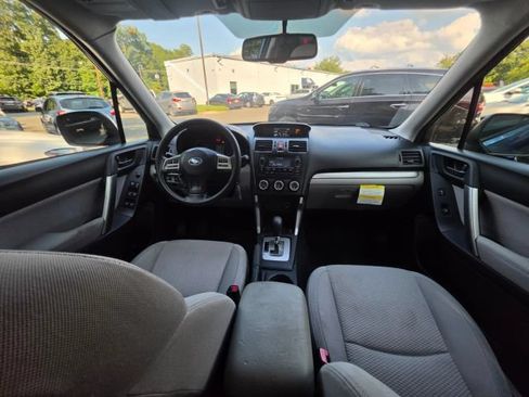Used 2015 Subaru Forester 2.5i Premium w/ All-Weather Package AWD/4WD image 19